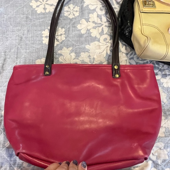 ALTAI MADE IN USA ART BAG RED BROWN LEATHER VGUC CHICAGO BULLS RED COLOR - Picture 15 of 16